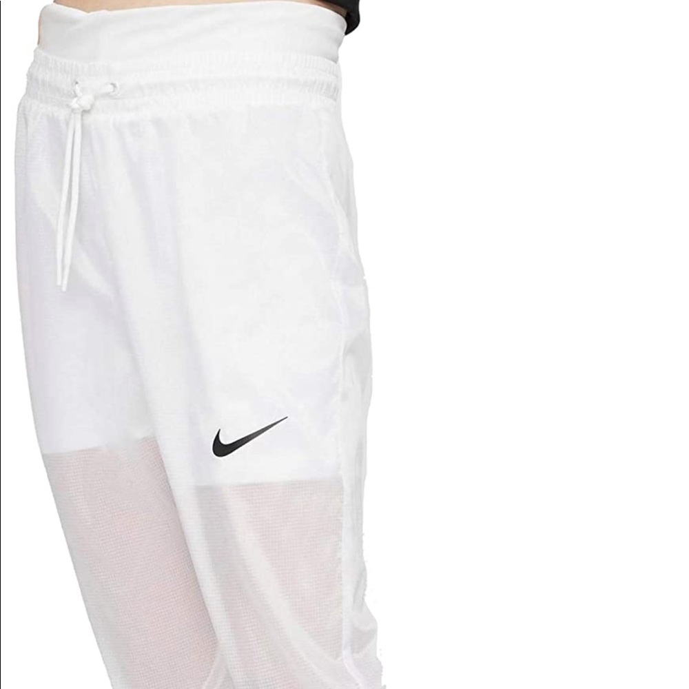 Nike Sportswear Woven Pants